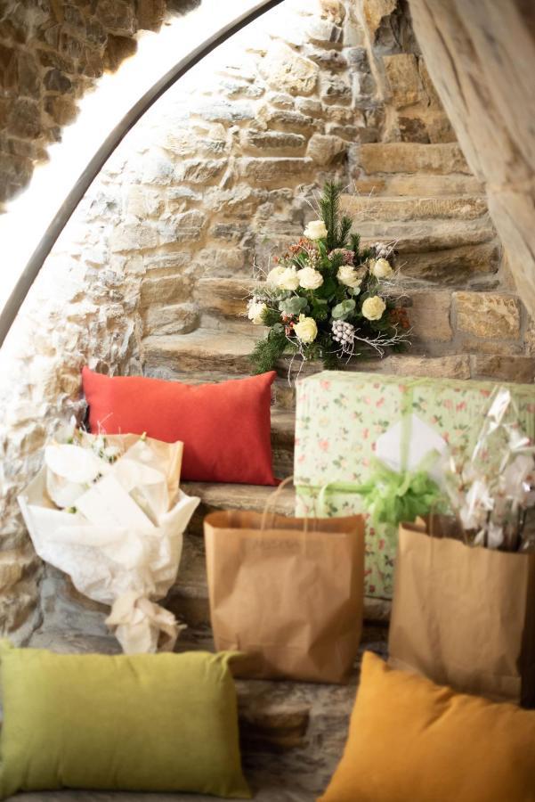 Locanda Moderna Carlambroeus Montevecchia Εξωτερικό φωτογραφία