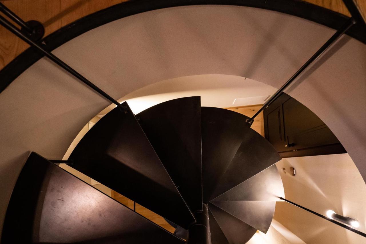 Locanda Moderna Carlambroeus Montevecchia Εξωτερικό φωτογραφία
