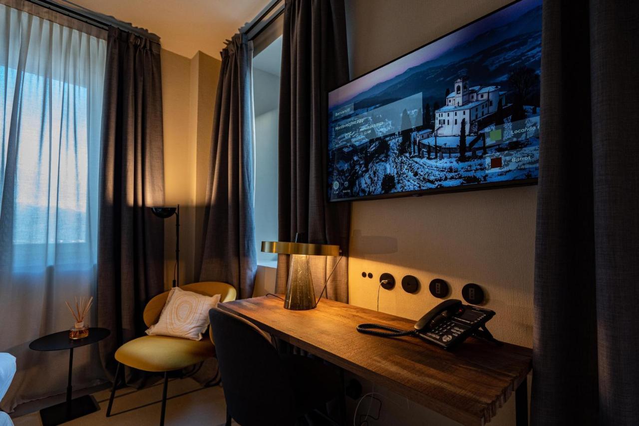 Locanda Moderna Carlambroeus Montevecchia Εξωτερικό φωτογραφία