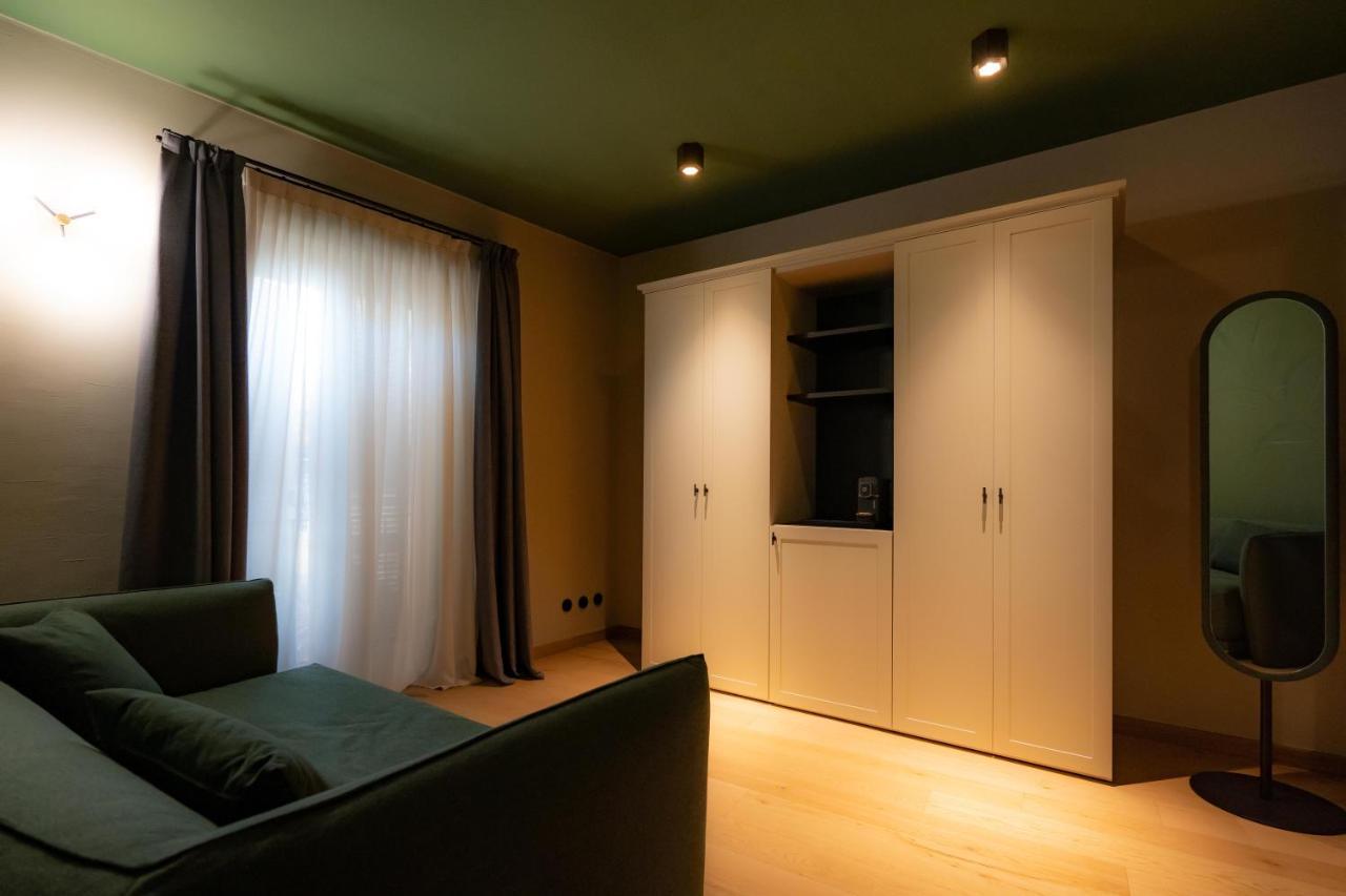 Locanda Moderna Carlambroeus Montevecchia Εξωτερικό φωτογραφία