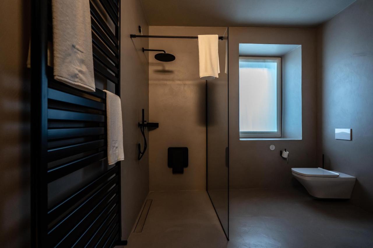 Locanda Moderna Carlambroeus Montevecchia Εξωτερικό φωτογραφία