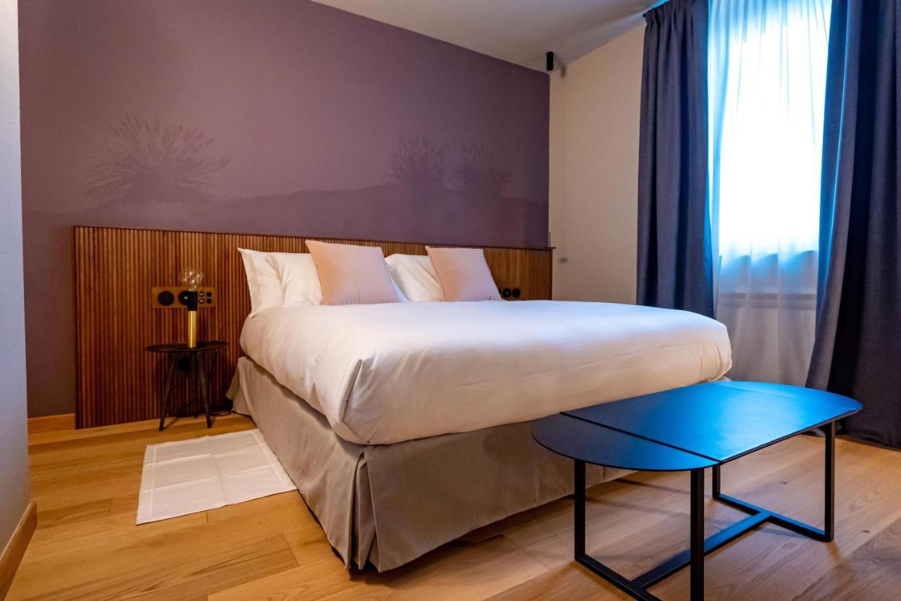 Locanda Moderna Carlambroeus Montevecchia Εξωτερικό φωτογραφία